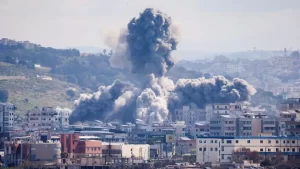 Israel intensifica bombardeos en el sur del Líbano y aumenta la tensión en Medio Oriente