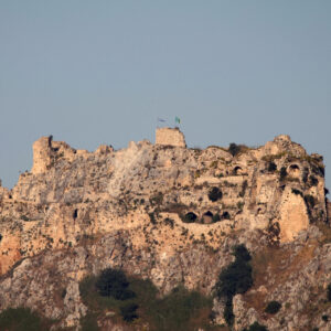 Israel toma el castillo de Beaufort y amplía su ofensiva militar en el sur de Líbano