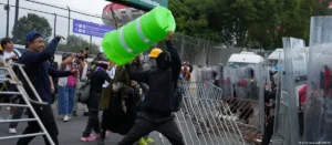 Enfrentamientos entre manifestantes y policías marcan el inicio del Mundial 2026 en Ciudad de México