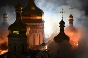 Bombardeo ruso provoca incendio en histórica catedral de Kiev declarada Patrimonio Mundial por la Unesco