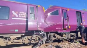 Choque de trenes en Inglaterra deja al menos un muerto y 89 heridos: investigan las causas del accidente