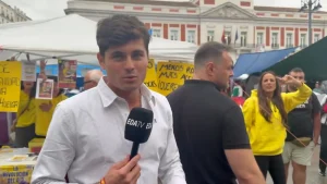 Vito Quiles fue escoltado por la Policía tras incidentes en Puerta del Sol