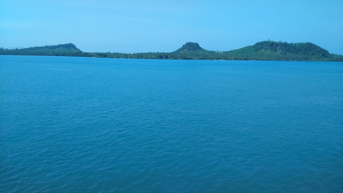 Puerto de Merak, en la provincia de Banten, Indonesia