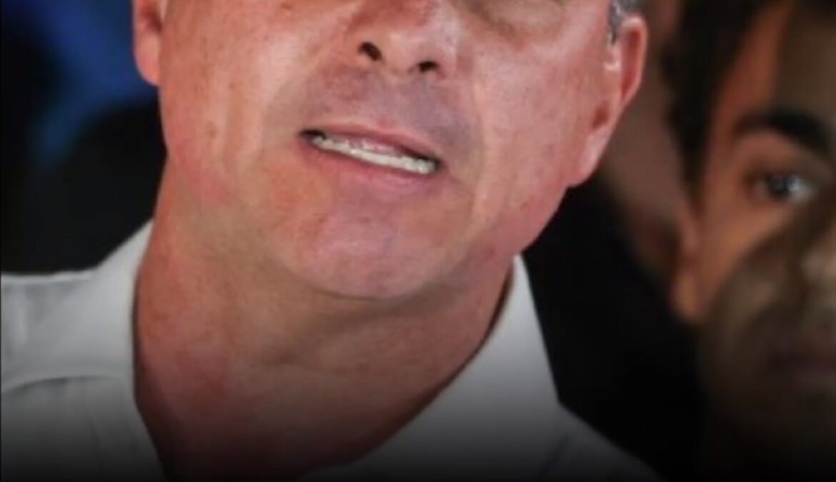 Imagen del posteo de MCN sobre Flávio Bolsonaro