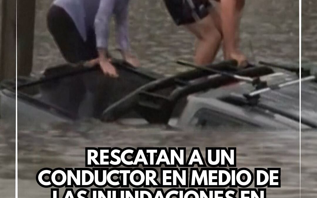Imagen del video del rescate de un conductor atrapado en su vehículo durante las inundaciones en Queensland, Australia