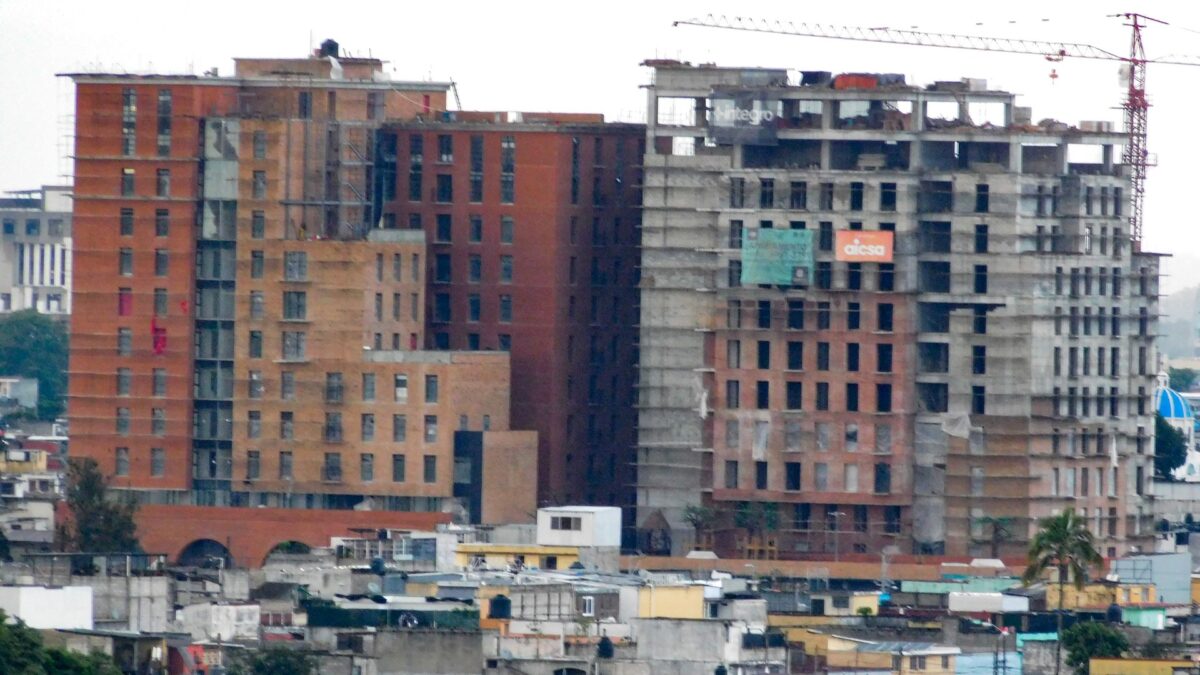 Vista de la zona 5 de la Ciudad de Guatemala, el sector céntrico de la capital